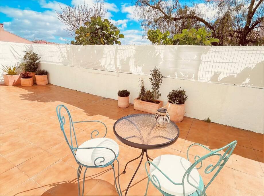 Cozy Apartment With Private Courtyard Barcarena Esterno foto