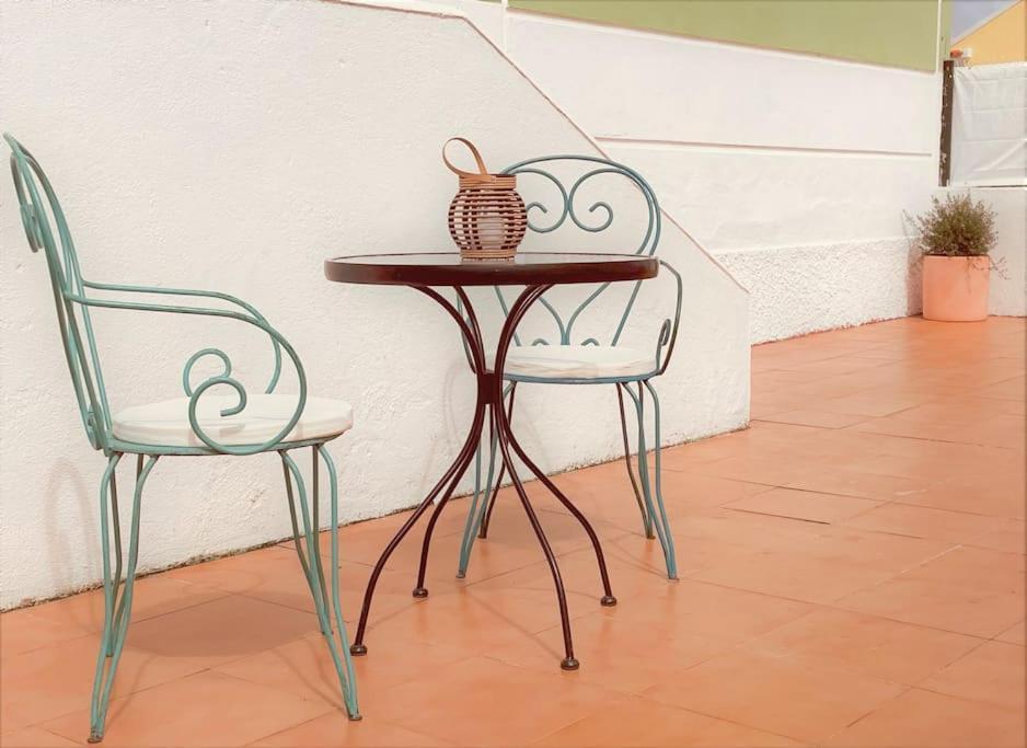 Cozy Apartment With Private Courtyard Barcarena Esterno foto