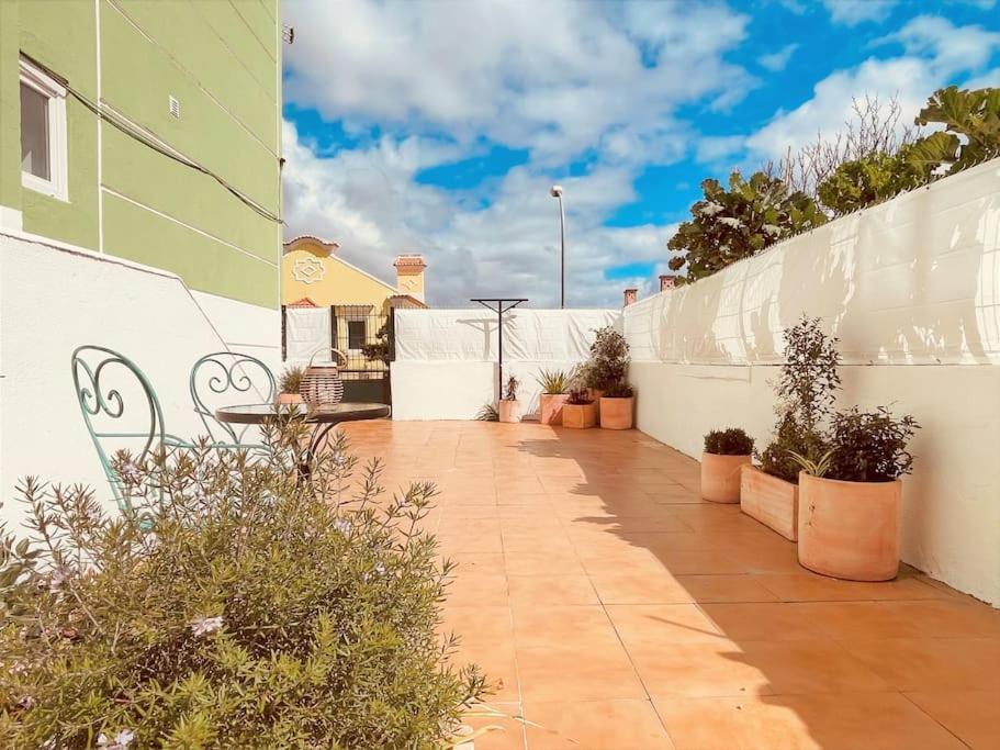 Cozy Apartment With Private Courtyard Barcarena Esterno foto